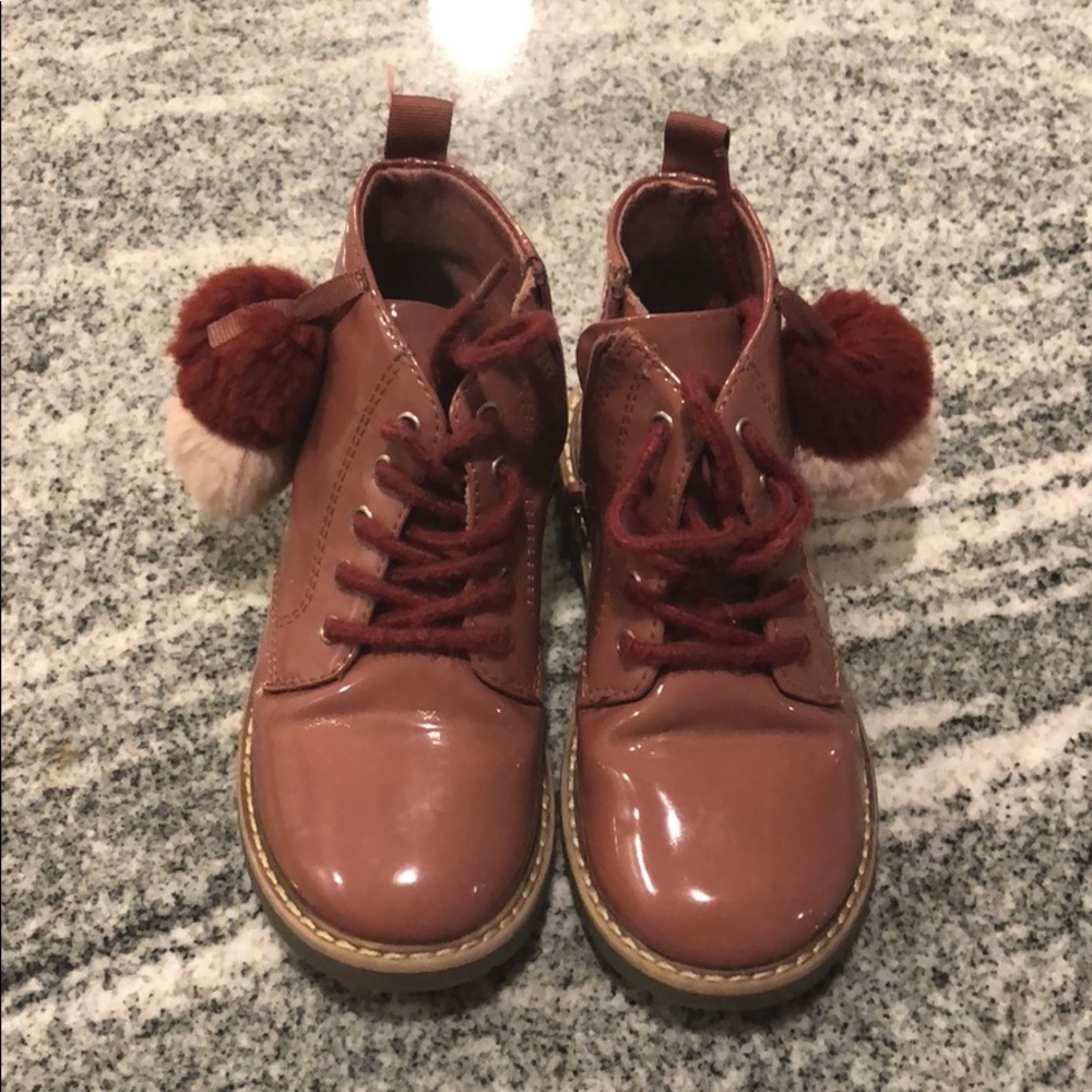 Zara baby toddler booties with pom-poms
